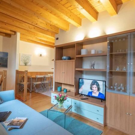 Happy Guest Apartments - Feel The Lake Riva di Solto Exterior photo