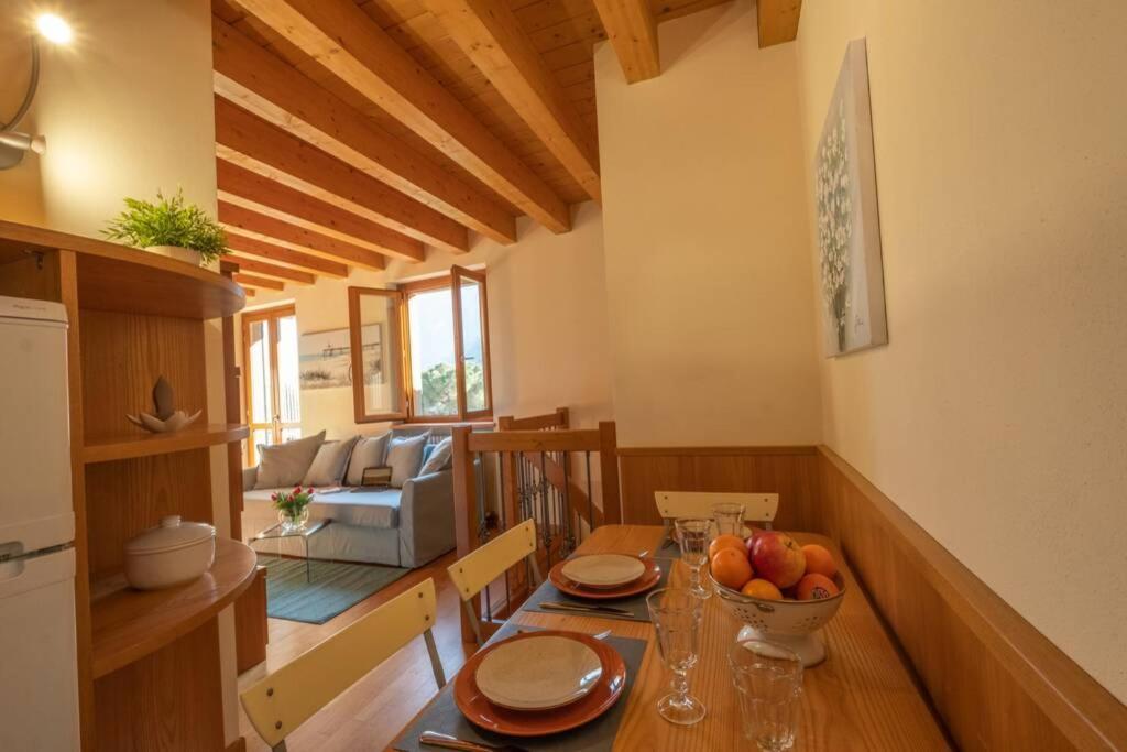 Happy Guest Apartments - Feel The Lake Riva di Solto Exterior photo